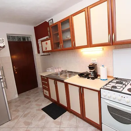 Alba Apartment