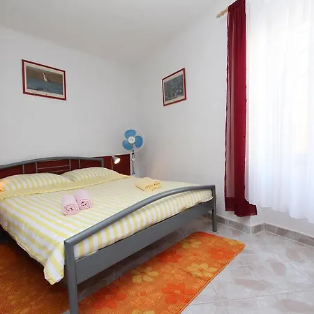 Alba Apartment *