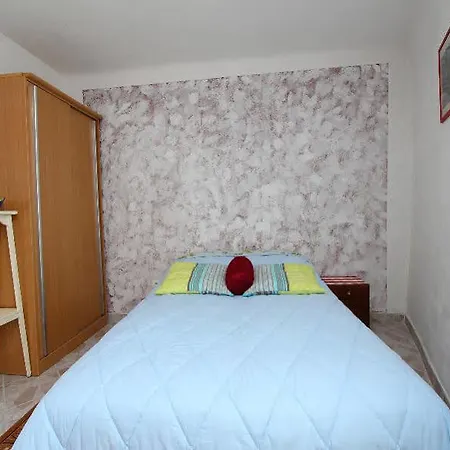 Apartment Alba